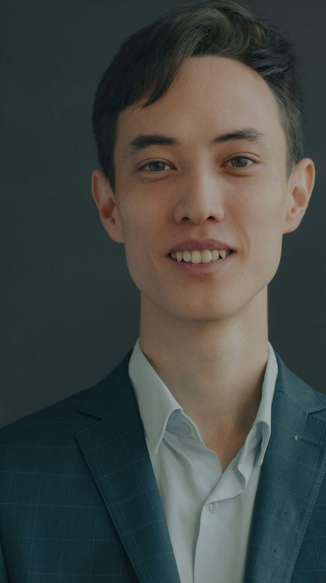 confident businessman smiling